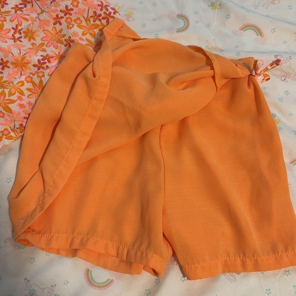 Toddler Girl Outfit - Picture 3 of 3